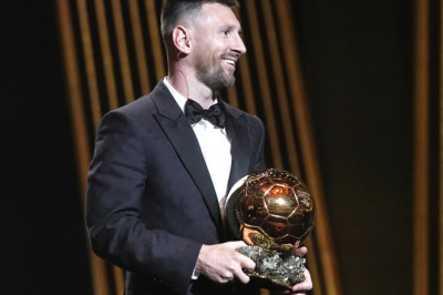Congrats! Lionel Messi Raih Ballon d'Or 2023