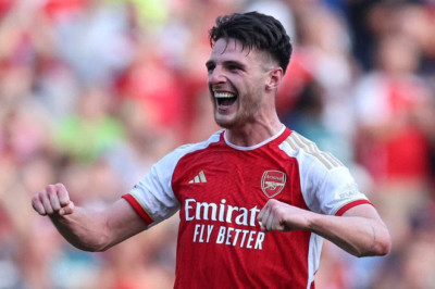 Mau Maksimal? Declan Rice Harus Main Sebagai Gelandang Sentral