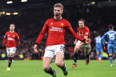 Comeback Sempurna! Manchester United Atasi Perlawanan Aston Villa