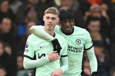 Drama Lima Gol Warnai Kemenangan Chelsea atas Luton Town