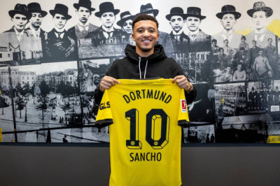 Fix! Borussia Dortmund Pinjam Jadon Sancho dari Manchester United