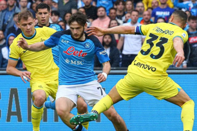 Prediksi Susunan Pemain Napoli vs Inter Milan