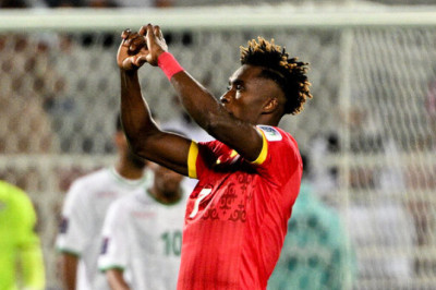 Gol Joel Kojo Pastikan Timnas Indonesia Lolos Babak 16 Besar : Kirgistan vs Oman 1-1