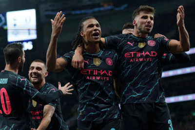 Gol Tunggal Nathan Ake Bawa Manchester City Tumbangkan Tottenham