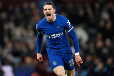 Conor Gallagher! Pemain Terbaik Aston Villa vs Chelsea