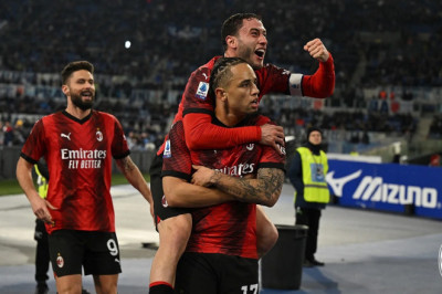 Tumbangkan Lazio di Olimpico, AC Milan Raih Poin Sempurna