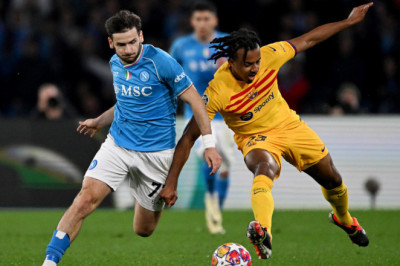 Jadwal dan Prediksi Susunan Pemain Barcelona vs Napoli