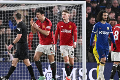 Drama Tujuh Gol: Chelsea Menang Tipis Atas Manchester United