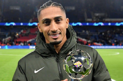Peran Penting Raphinha dalam Kemenangan Barcelona atas Paris Saint-Germain