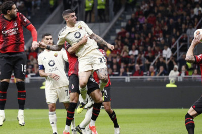 AS Roma Unggul Tipis atas AC Milan di Leg Pertama Perempat Final Liga Europa