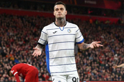 Gianluca Scamacca Raih Penghargaan Man of the Match dalam Kemenangan Atalanta atas Liverpool