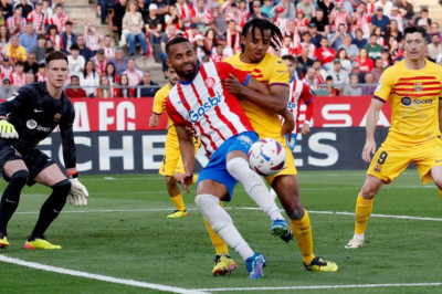 Lagi, Girona Kembali Permalukan Barcelona dengan Skor 4-2