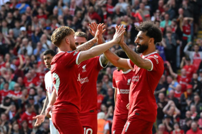 Liverpool Bangkit di Anfield, Spurs Terkapar dengan Skor 4-2