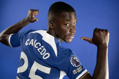 Al Nassr Incar Moises Caicedo, Chelsea Bakal Melepas?