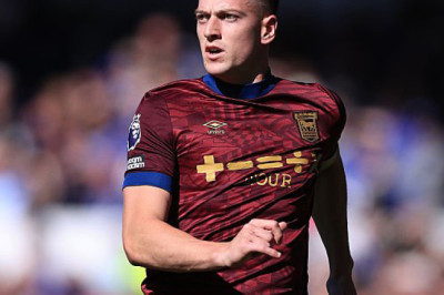 Takut Disalip Chelsea, MU Coba Kebut Transfer Liam Delap