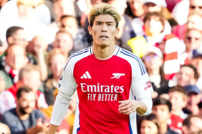 Takehiro Tomiyasu Sepakat Bergabung dengan Ajax Amsterdam