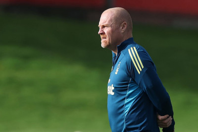 Sean Dyche Prediksi Bursa Januari Sepi usai Belanja Besar Nottingham Forest