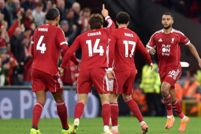 Liverpool vs Wolves: Prediksi, Berita Tim, dan Analisis Pertandingan Liga Inggris