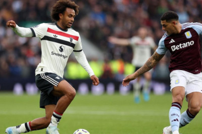 Manchester United Bikin Nasib Pemain Buangan Terkatung-katung