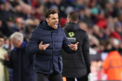 Scott Parker Puji Burnley Meski Gagal Menang Lawan Everton
