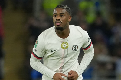 Ajax Ingin Pulangkan Jorrel Hato, Chelsea Masih Bimbang