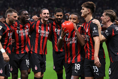 Setelah kalahkan Verona, Media Italia Kompak Puji Skuad AC Milan