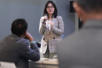 Tantangan Sepakbola Indonesia Diungkap Ratu Tisha