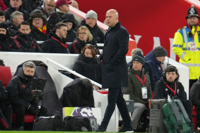 Arne Slot Nilai Musim Liverpool Penuh Pertarungan, Posisi Klasemen Dianggap Wajar