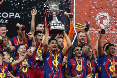 Barcelona Juara Piala Super Spanyol Usai Tekuk Real Madrid, Hansi Flick Puas Banget