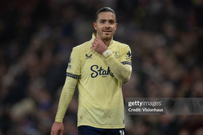 Jack Grealish Terancam Absen Lama Usai Cedera Kaki