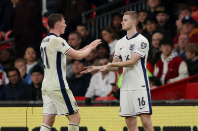 Revolusi Lini Tengah MU Usai Casemiro Pergi, Perekrutan £100 Juta