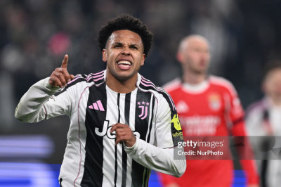 Aston Villa Bidik Weston McKennie di Musim Panas