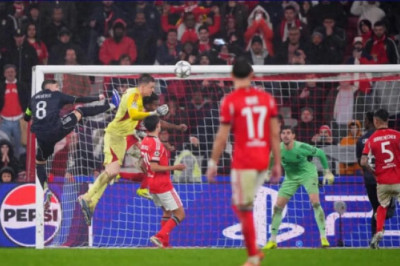 5 Kiper Pencetak Gol Terbaik, Terbaru Anatoliy Trubin ke Gawang Real Madrid