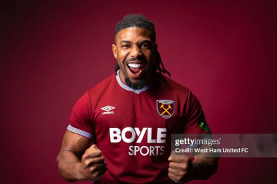 Adama Traore Siap Jadi Senjata West Ham saat Hadapi Chelsea