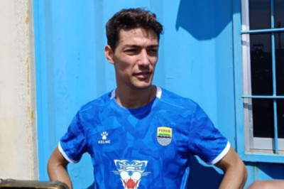 Persib Wajib Menang 4 Gol atas Ratchaburi di GBLA, Federico Barba: Sekarang Lebih Baik untuk Diam