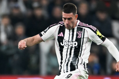 Paolo Paganini Ungkap Ada Komunikasi Antara Milan dan Dusan Vlahovic