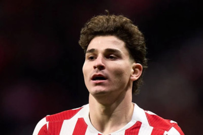 Julian Alvarez Pilih Barcelona, Arsenal Tetap Berharap