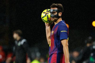 Eric Garcia Soroti Keputusan Wasit yang Rugikan Barcelona