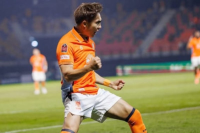 Parah! Pemain Ratchaburi Ngaku Dilempari Batu Bata hingga Petasan oleh Bobotoh