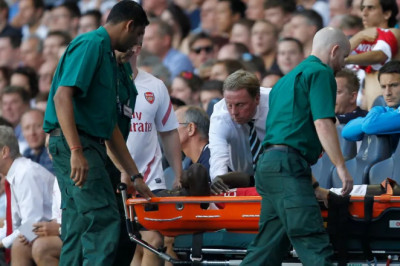 Arsenal Raih Kemenangan Usai Insiden Cedera Sagna