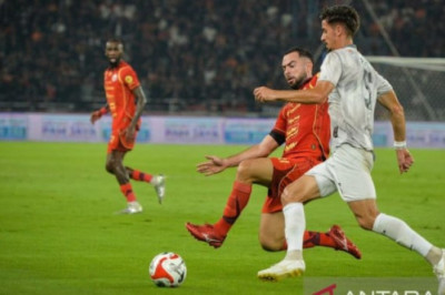 Tak Gentar 44 Gol Malut United, Jordi Amat: Persija Datang untuk Menang di Ternate