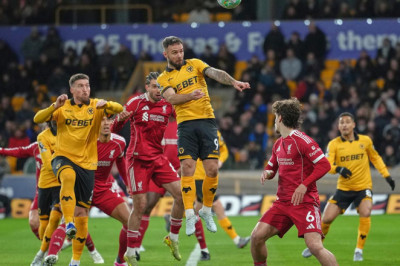 Kejutan di Liga Inggris: Nasib Berbeda Klub Merseyside, Nestapa Liverpool, Everton Dekati Zona Eropa