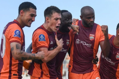 Viral Manajer Borneo Ngamuk di JIS, Persija Buka Suara