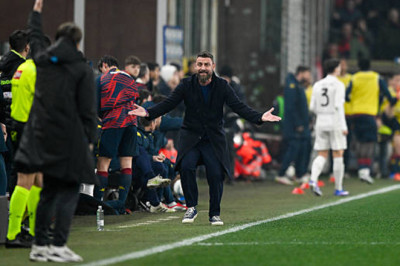 Daniele De Rossi Bikin Posisi AS Roma di Empat Besar Mulai Terancam