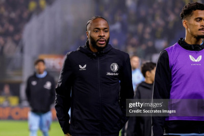 Raheem Sterling Terima Keputusan Robin van Persie di Feyenoord