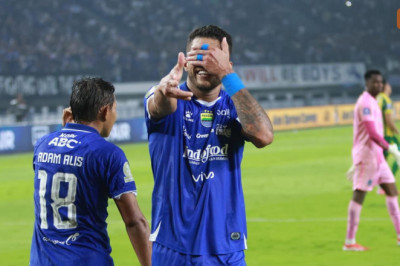 Intip Klasemen BRI Super League 2025/2026: Persib Lebaran di Puncak, Persija Minus Berapa Poin?