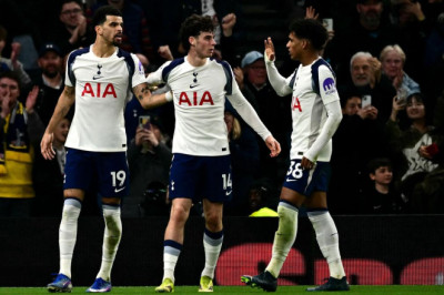 Liverpool vs Tottenham: Laga Hidup-Mati, Tim Tamu Hanya Bawa Skuad Seadanya