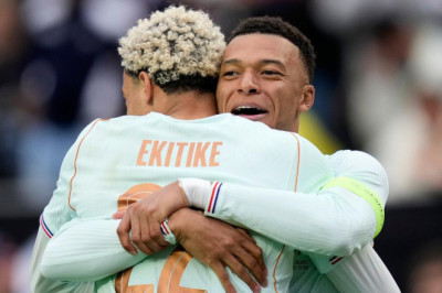 Timnas Prancis Menang 2-1 Lawan Brasil: Lini Depan Menggila, tapi Pertahanan Rapuh