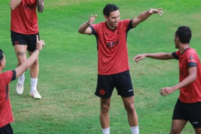 Marcos Reina Targetkan Skuad Persik Siap Penuh Hadapi Madura United