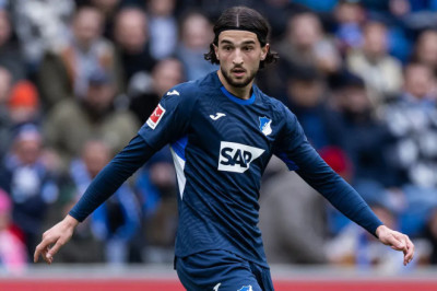 Leon Avdullahu Kritik Performa Hoffenheim Usai Imbang Kontra Augsburg